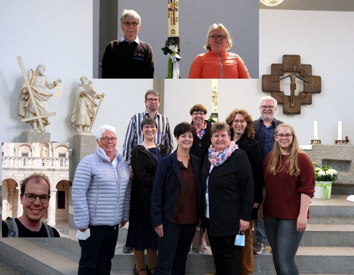 Gruppenfoto Gemeindeteam Obernburg aus dem Jahr 2022 Gruppenfoto Gemeindeteam Obernburg aus dem Jahr 2022
